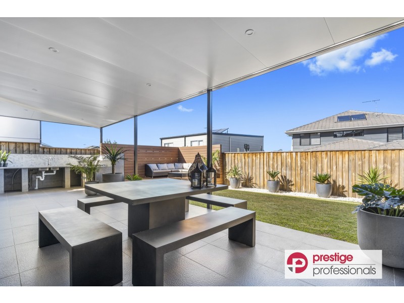 3 Nairn Place, Moorebank NSW 2170