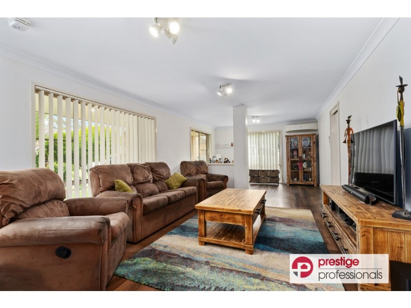 3 Todd Court, Wattle Grove NSW 2173