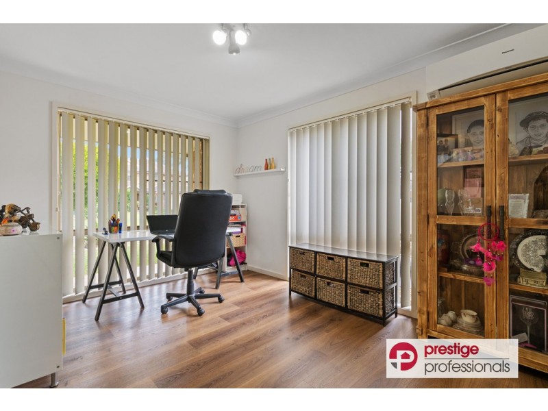 3 Todd Court, Wattle Grove NSW 2173
