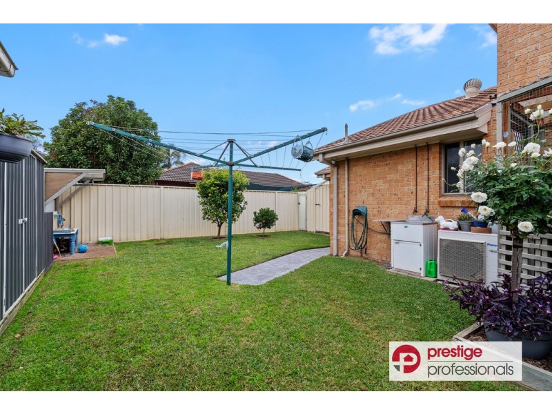 3 Todd Court, Wattle Grove NSW 2173
