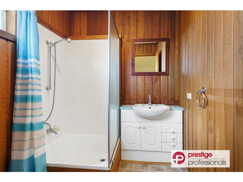 98 Jack O’Sullivan Road, Moorebank NSW 2170