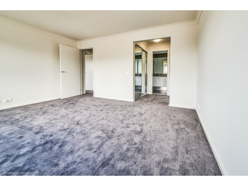 19 Boniwell Road, Moorebank NSW 2170