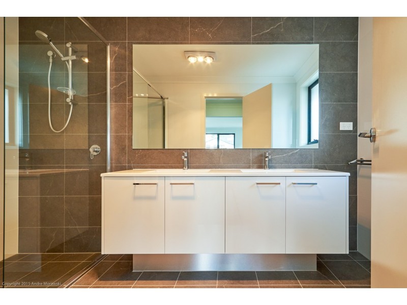 19 Boniwell Road, Moorebank NSW 2170