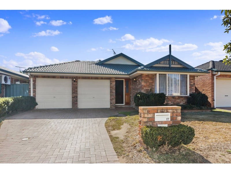 17 Yallum Court, Wattle Grove NSW 2173
