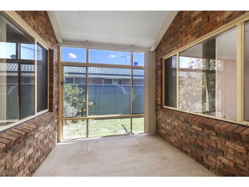 17 Yallum Court, Wattle Grove NSW 2173