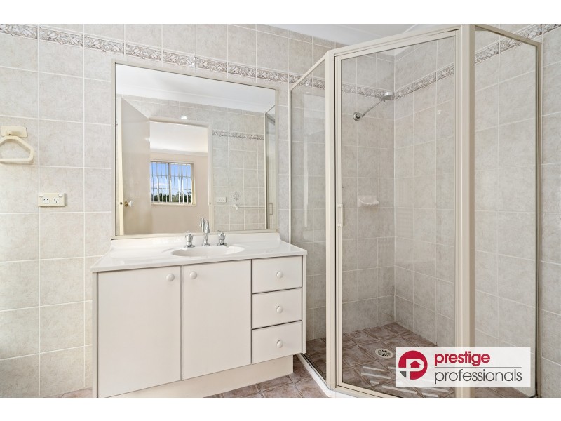 13 Goodenia Court, Voyager Point NSW 2172