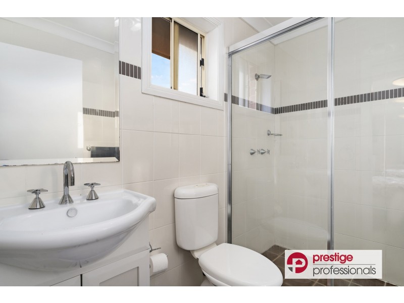 2/37-39 Swain Street, Moorebank NSW 2170