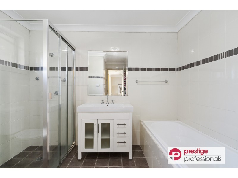 2/37-39 Swain Street, Moorebank NSW 2170