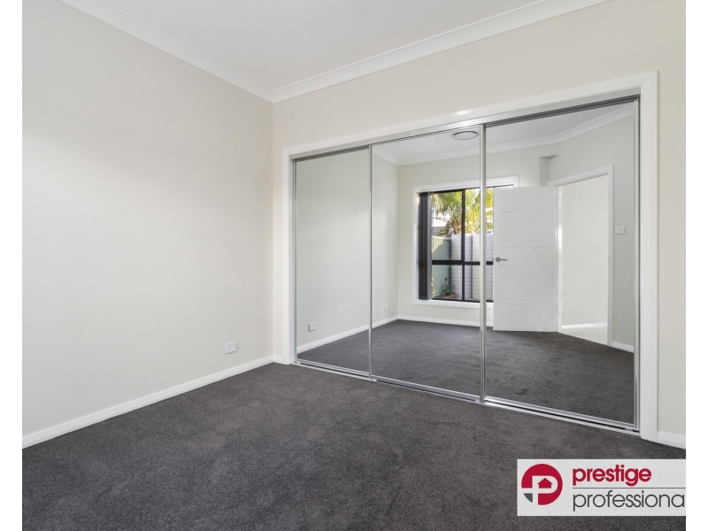 1-3/102 Longstaff Avenue, Chipping Norton NSW 2170