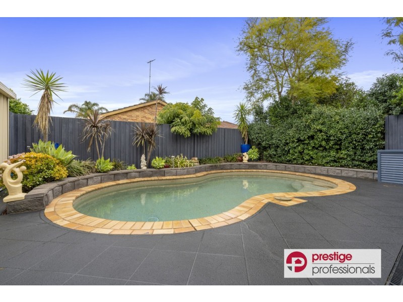 30 Colo Court, Wattle Grove NSW 2173