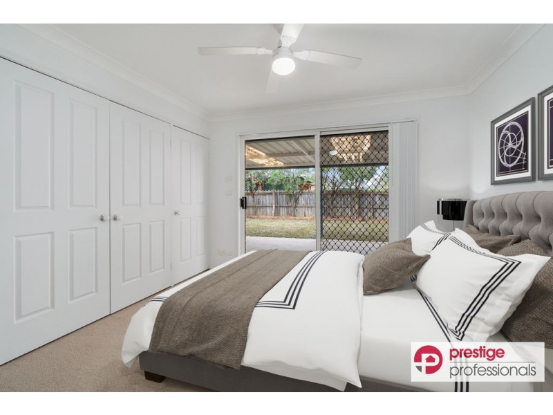 18 Kanangra Court, Wattle Grove NSW 2173