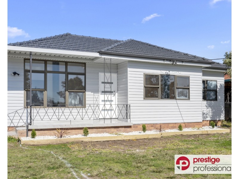 132 Hoxton Park Road, Lurnea NSW 2170