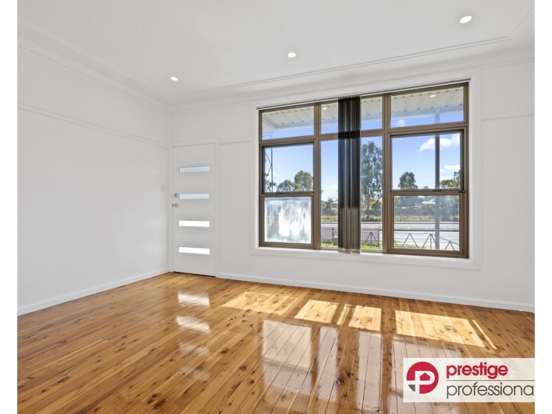 132 Hoxton Park Road, Lurnea NSW 2170