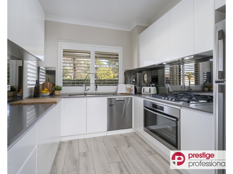 3 Hogan Place, Mount Annan NSW 2567