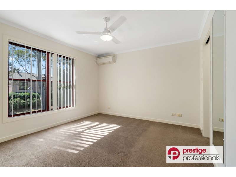 8/19 Troopers Mews, Holsworthy NSW 2173