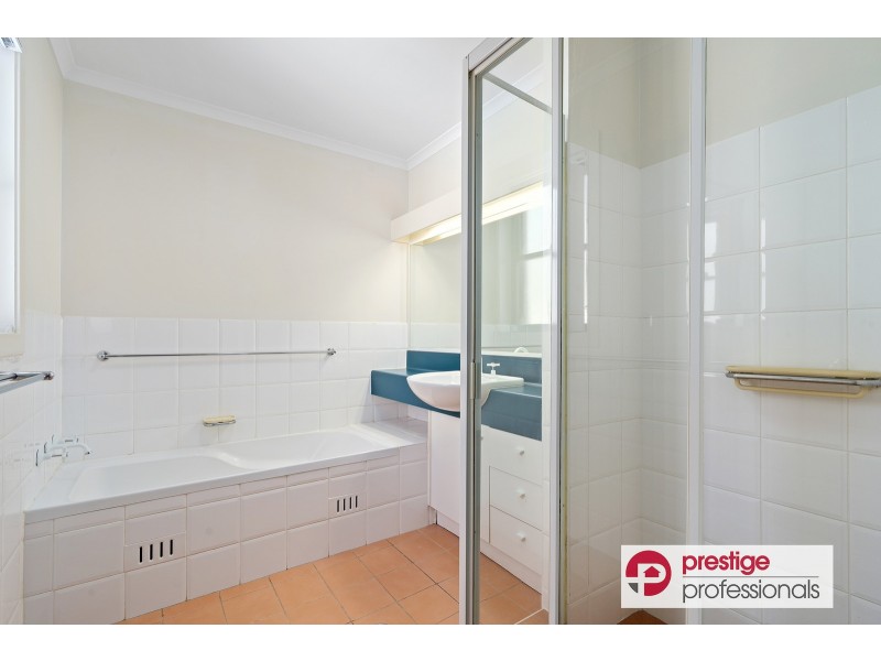 8/19 Troopers Mews, Holsworthy NSW 2173