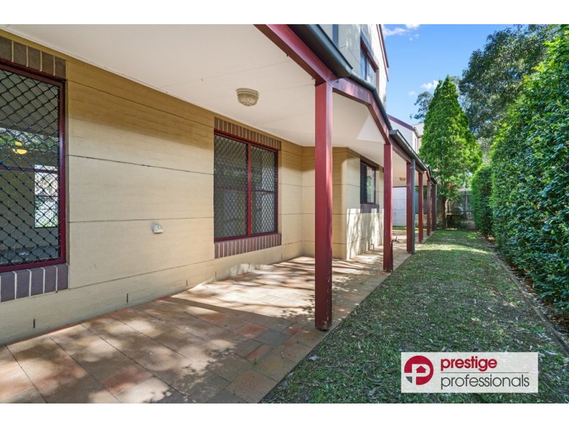 8/19 Troopers Mews, Holsworthy NSW 2173