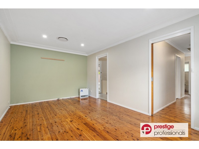 4 Harvey Avenue, Moorebank NSW 2170