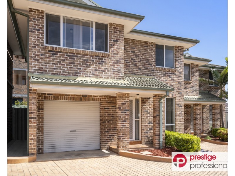 2/85 Nuwarra Road, Moorebank NSW 2170