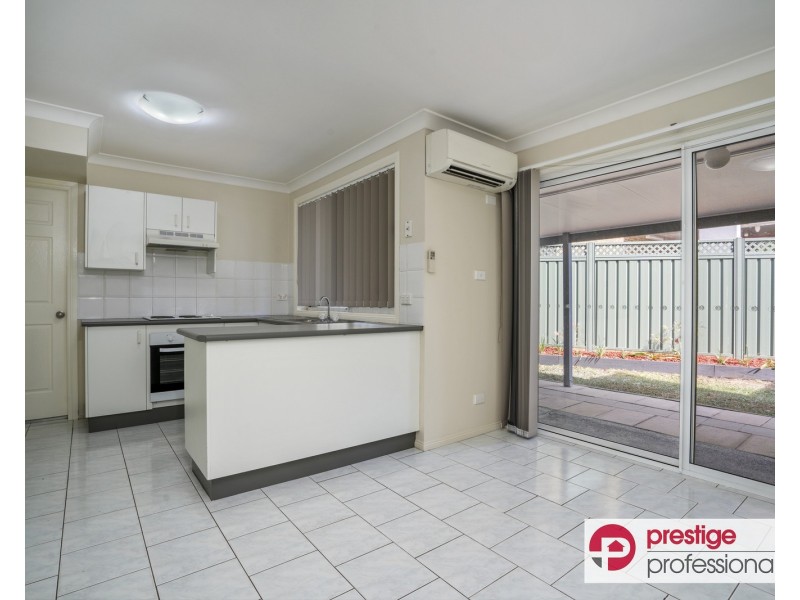 2/85 Nuwarra Road, Moorebank NSW 2170