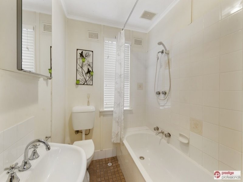 43 Derna Road, Holsworthy NSW 2173