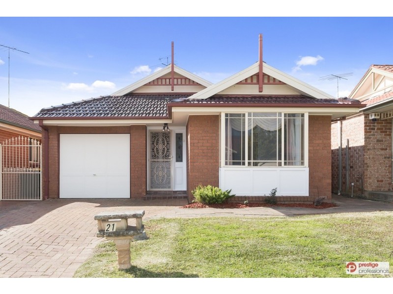 21 Ellesmere Court, Wattle Grove NSW 2173