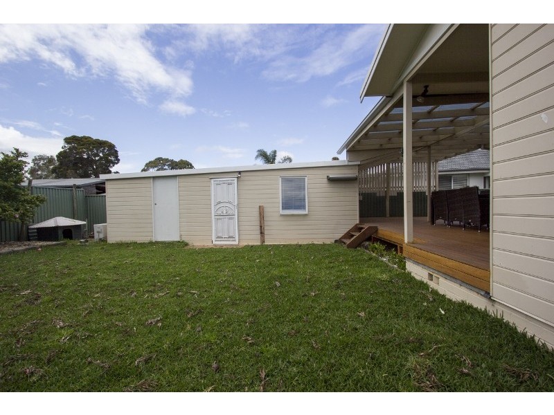 9 Labuan Road, Holsworthy NSW 2173