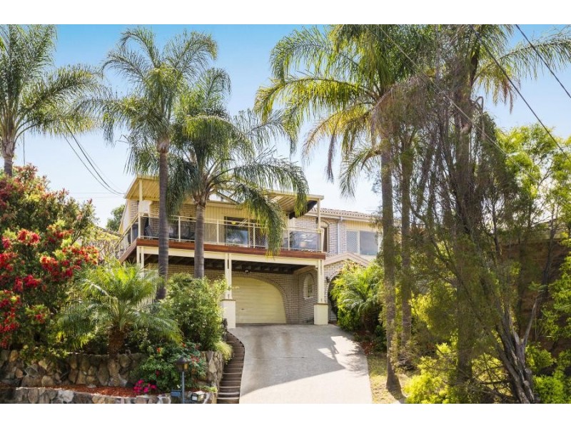 21 Gal Crescent, Moorebank NSW 2170