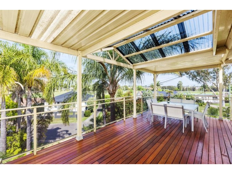 21 Gal Crescent, Moorebank NSW 2170