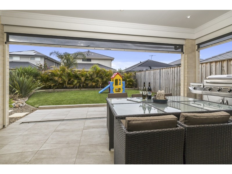 20 Bushview Lane, Moorebank NSW 2170