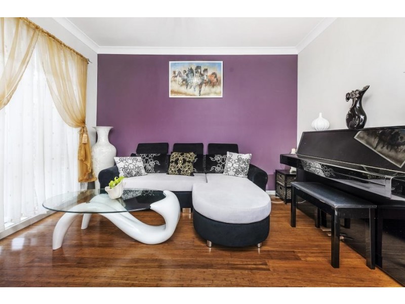 5 Blamire Close, Moorebank NSW 2170