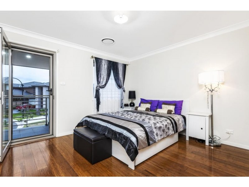 5 Blamire Close, Moorebank NSW 2170