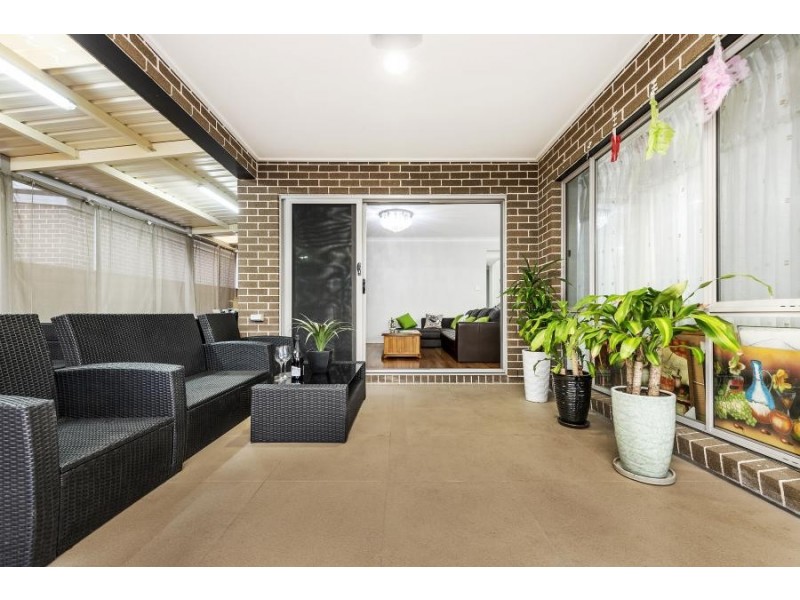 5 Blamire Close, Moorebank NSW 2170