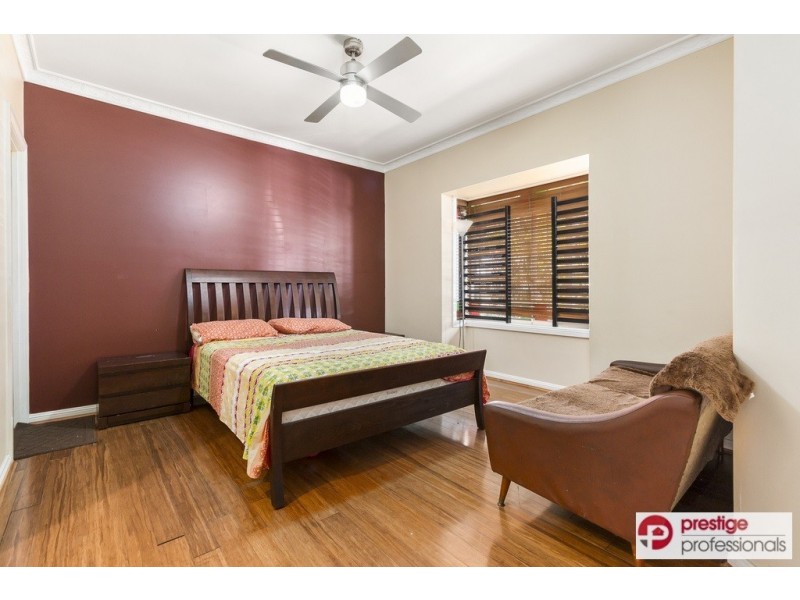 20 Beltana Court, Wattle Grove NSW 2173