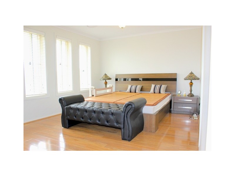 15 Sandstock Avenue, Moorebank NSW 2170