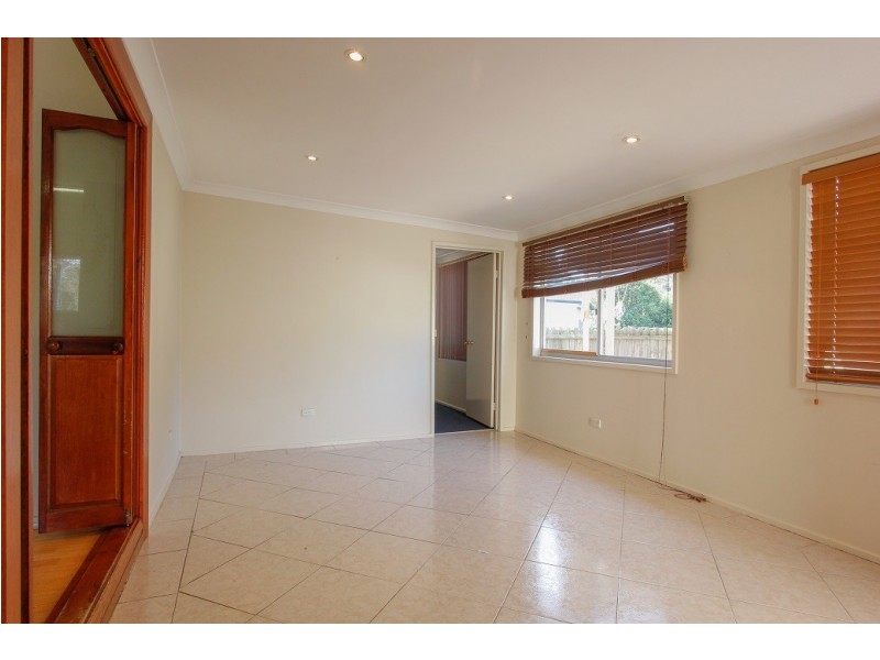 26 Anzac Mews, Wattle Grove NSW 2173