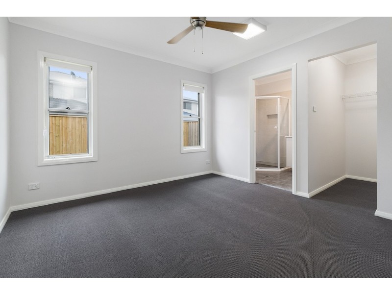 16 Silverleaf Lane, Moorebank NSW 2170