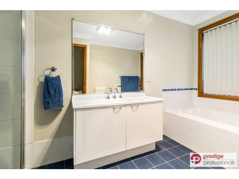 28 Thompson Avenue, Moorebank NSW 2170