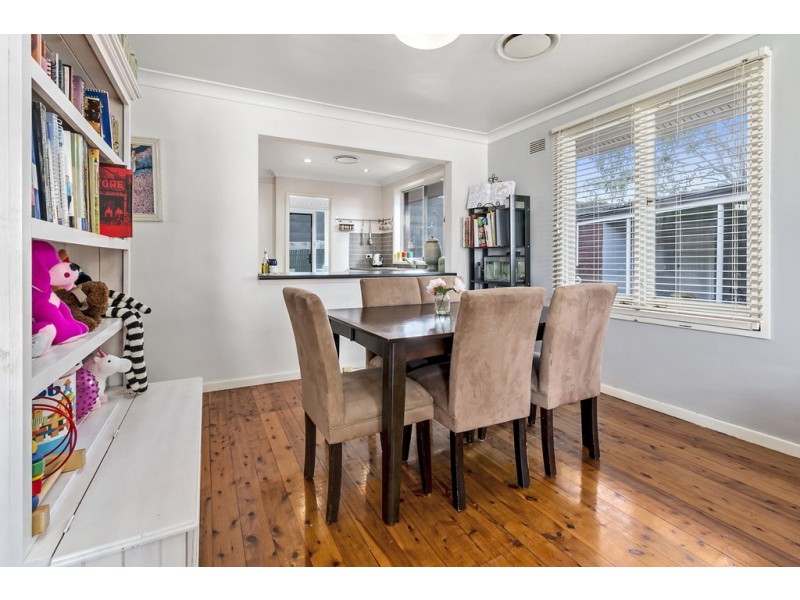 11 Conjola Place, Hammondville NSW 2170