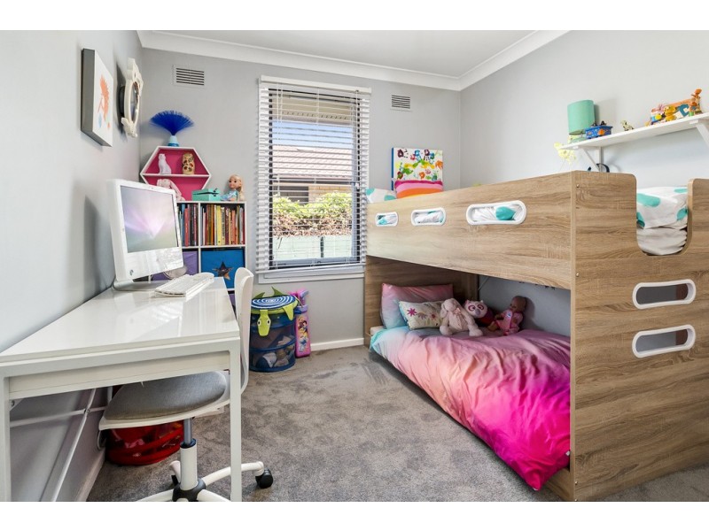 11 Conjola Place, Hammondville NSW 2170