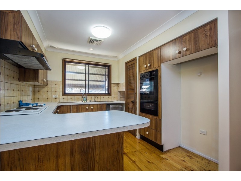 49 Maddecks Avenue, Moorebank NSW 2170