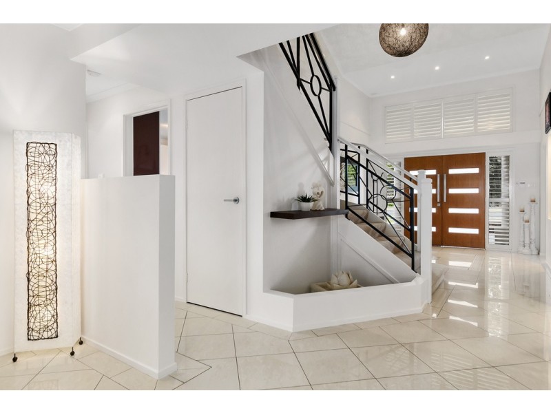 30 Wattle Grove Drive, Wattle Grove NSW 2173