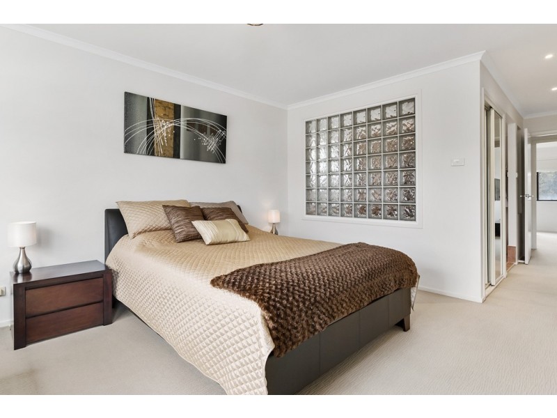 30 Wattle Grove Drive, Wattle Grove NSW 2173