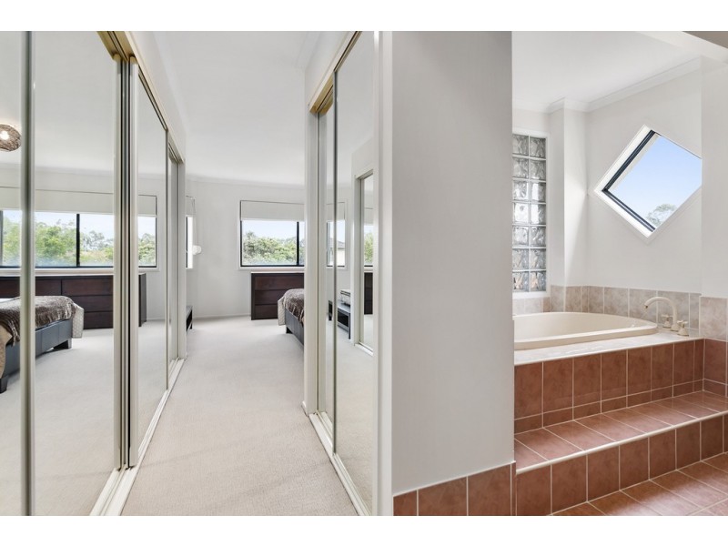 30 Wattle Grove Drive, Wattle Grove NSW 2173