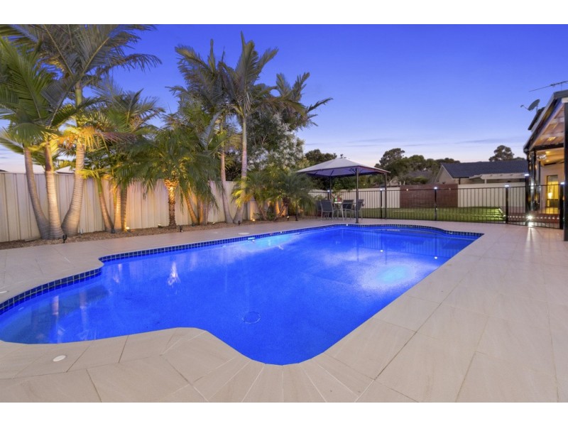 30 Wattle Grove Drive, Wattle Grove NSW 2173