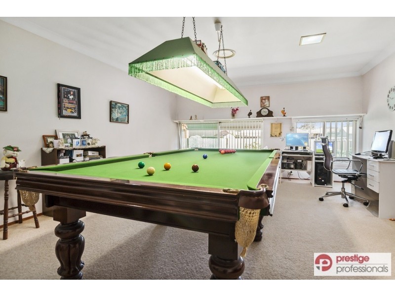 29 Renton Avenue, Moorebank NSW 2170