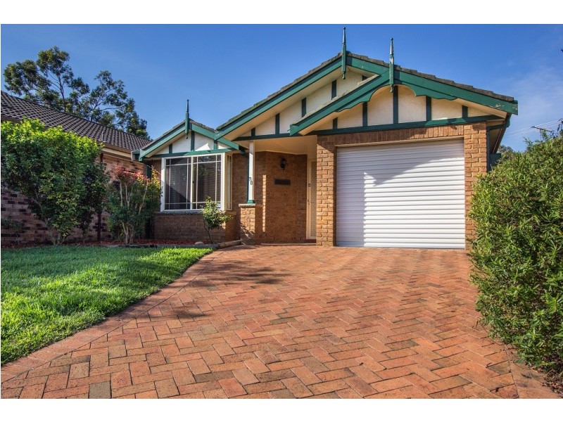10 Bedervale Court, Wattle Grove NSW 2173