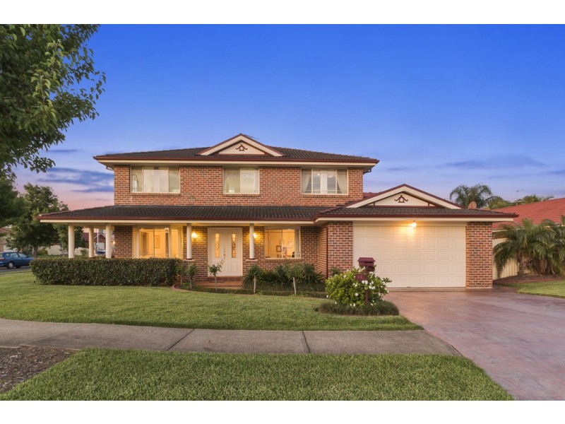 14 Jenolan Court, Wattle Grove NSW 2173