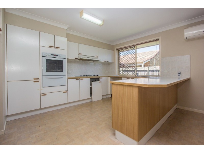 26 Morton Court, Wattle Grove NSW 2173