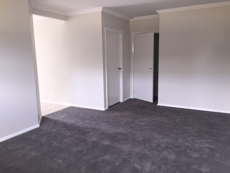 40 Lowndes Drive, Oran Park NSW 2570